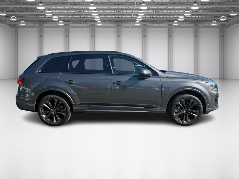 2025 Audi Q7 55 Premium Plus photo 6