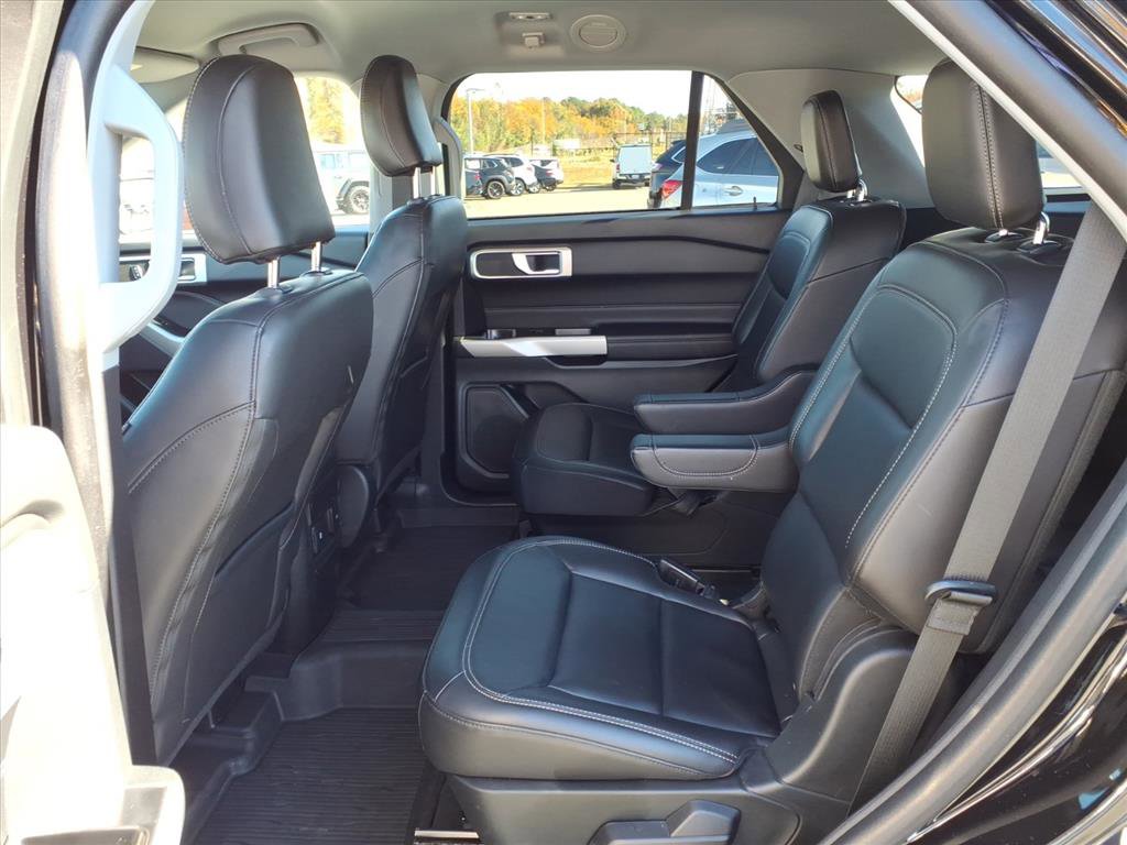 2022 Ford Explorer XLT photo 4