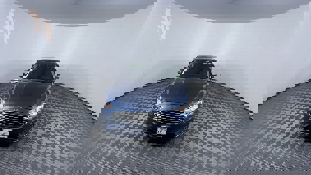 2019 Ford Fusion SE Hybrid photo 3