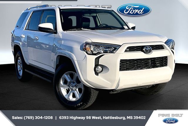 2016 Toyota 4Runner SR5's photo