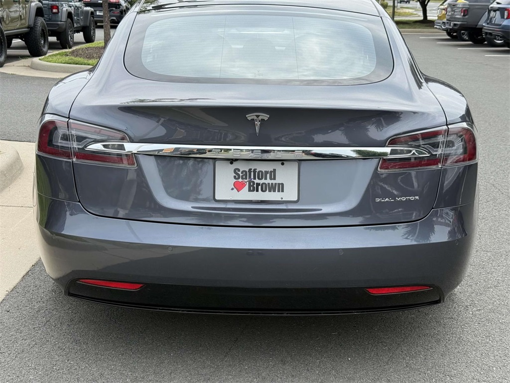 2021 Tesla Model S Long Range photo 11