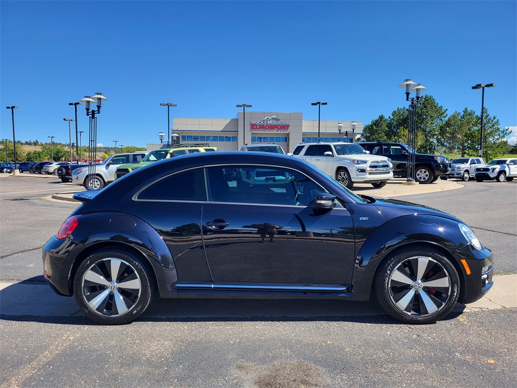 2014 Volkswagen Beetle R-Line photo 3