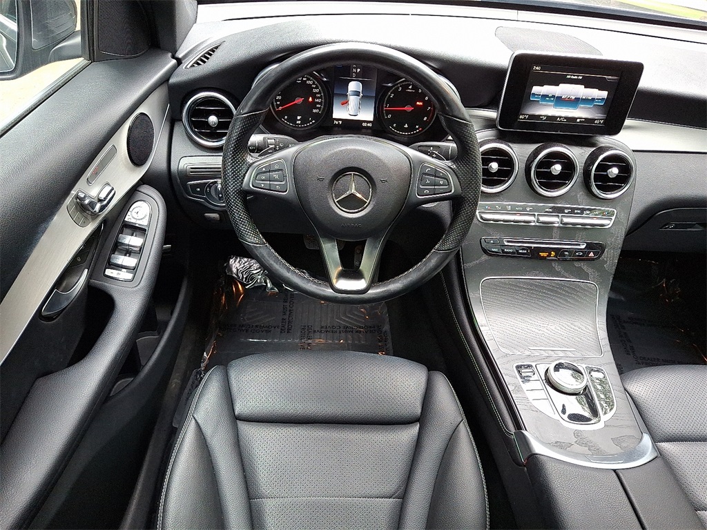 2019 Mercedes Benz GLC 300 4MATIC photo 11