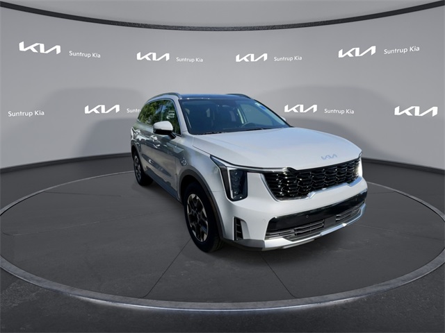 2025 Kia Sorento S photo 3
