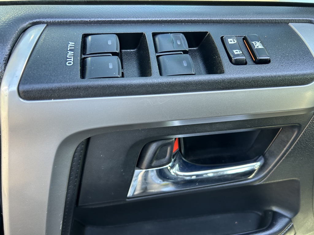 2020 Toyota 4Runner SR5 photo 13