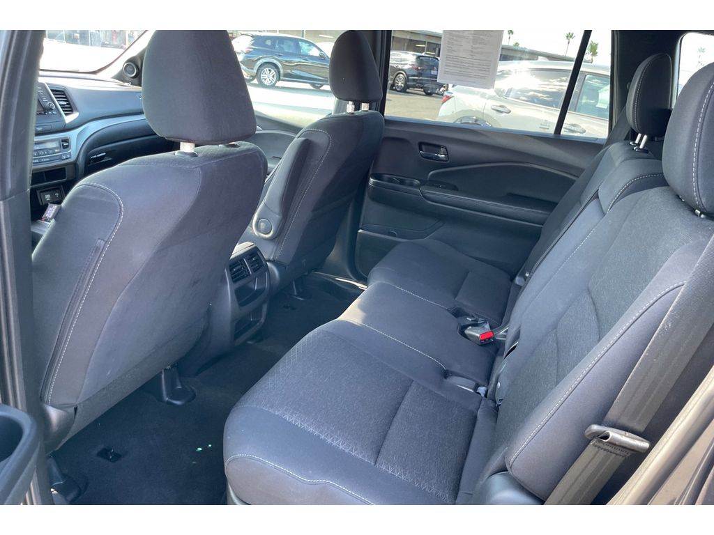 2019 Honda Passport Sport photo 13