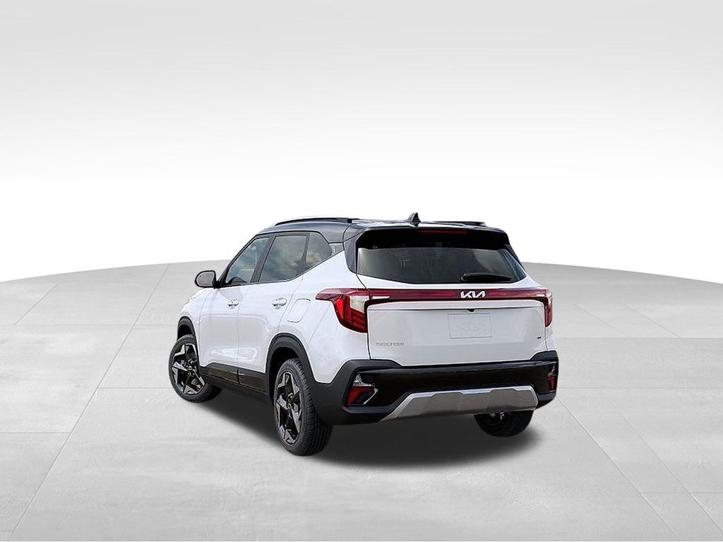 2026 Kia Seltos S photo 3