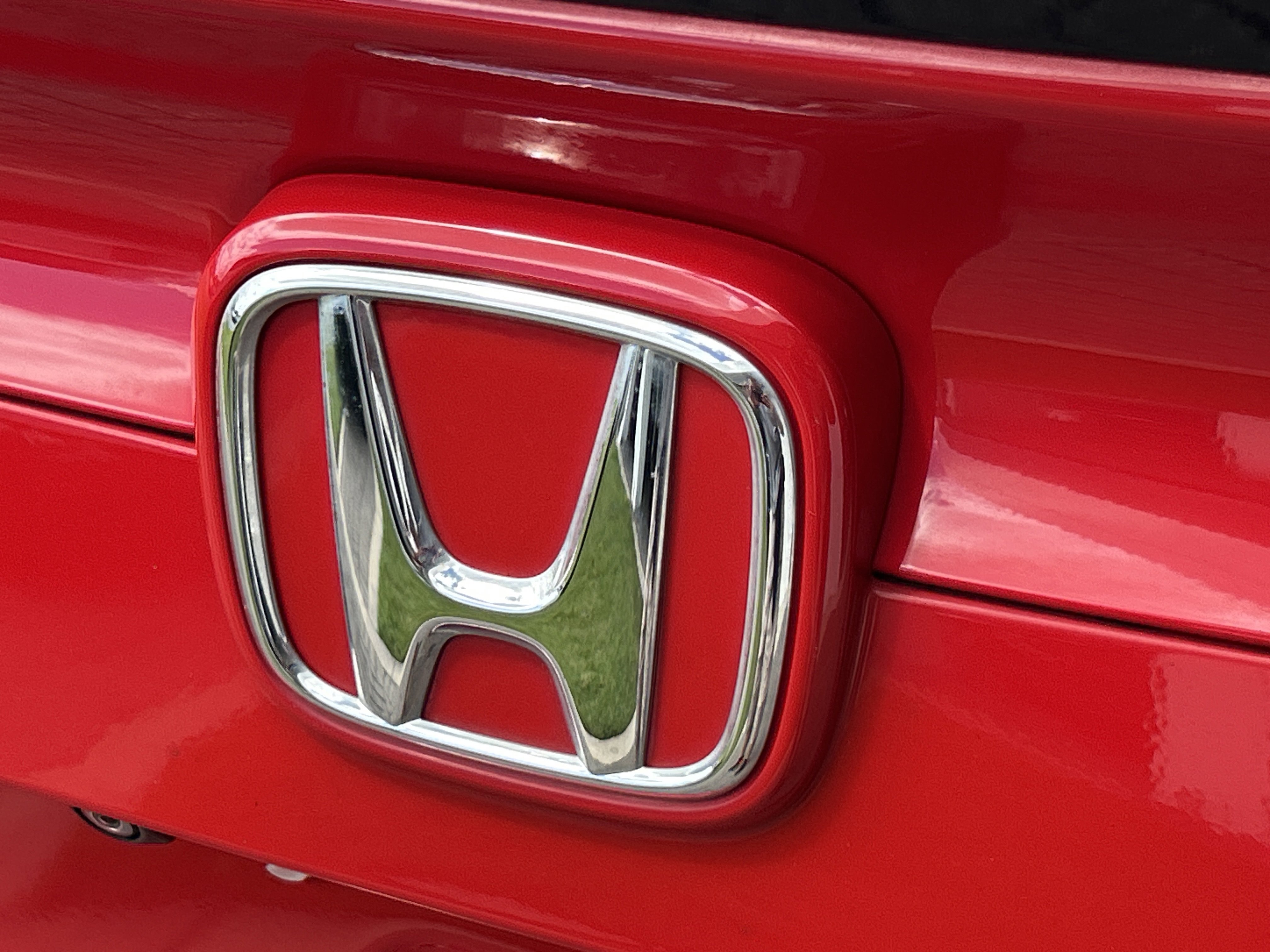 2019 Honda Civic Sport photo 2