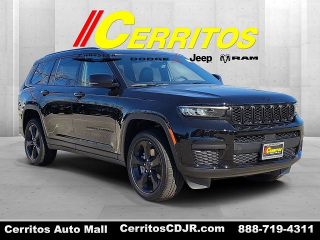 2025 Jeep Grand Cherokee L Altitude's photo