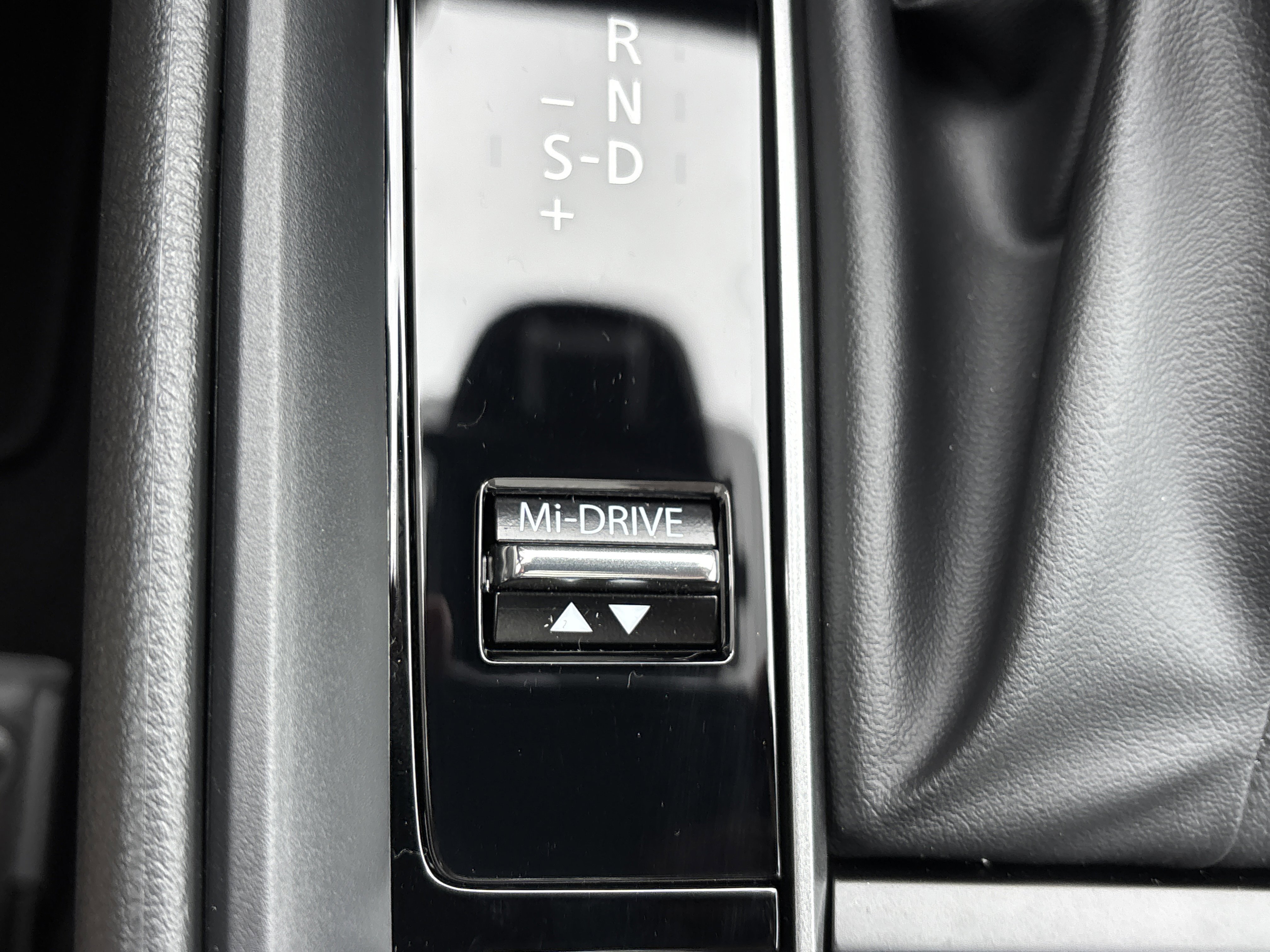 2026 Mazda CX-50 Premium photo 3