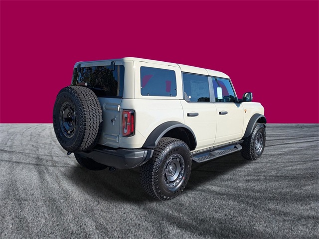 2025 Ford Bronco Badlands photo 3