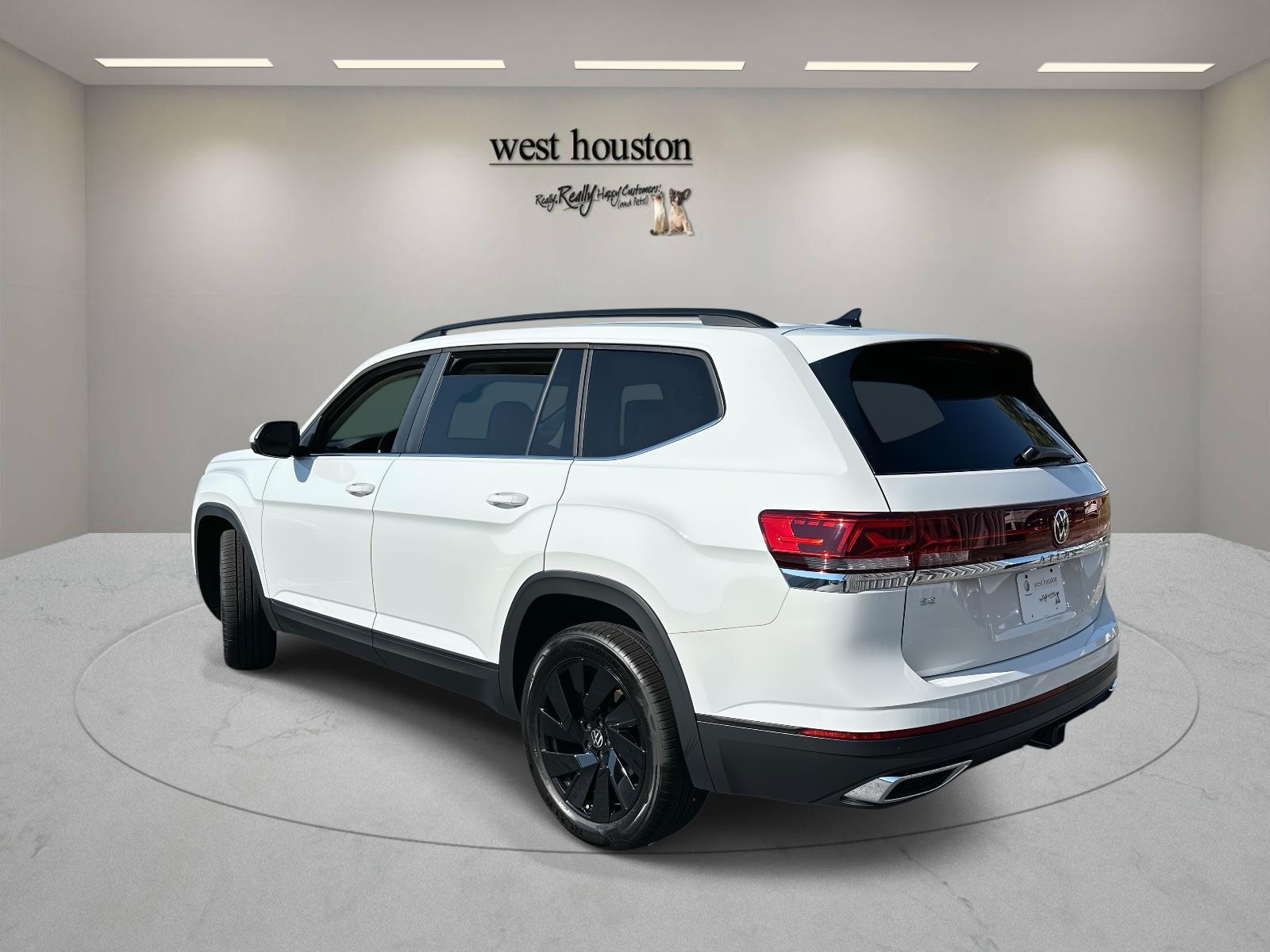 2025 Volkswagen Atlas SE Technology photo 4