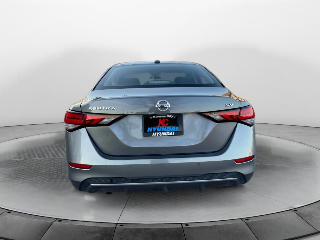 2023 Nissan Sentra SV photo 4