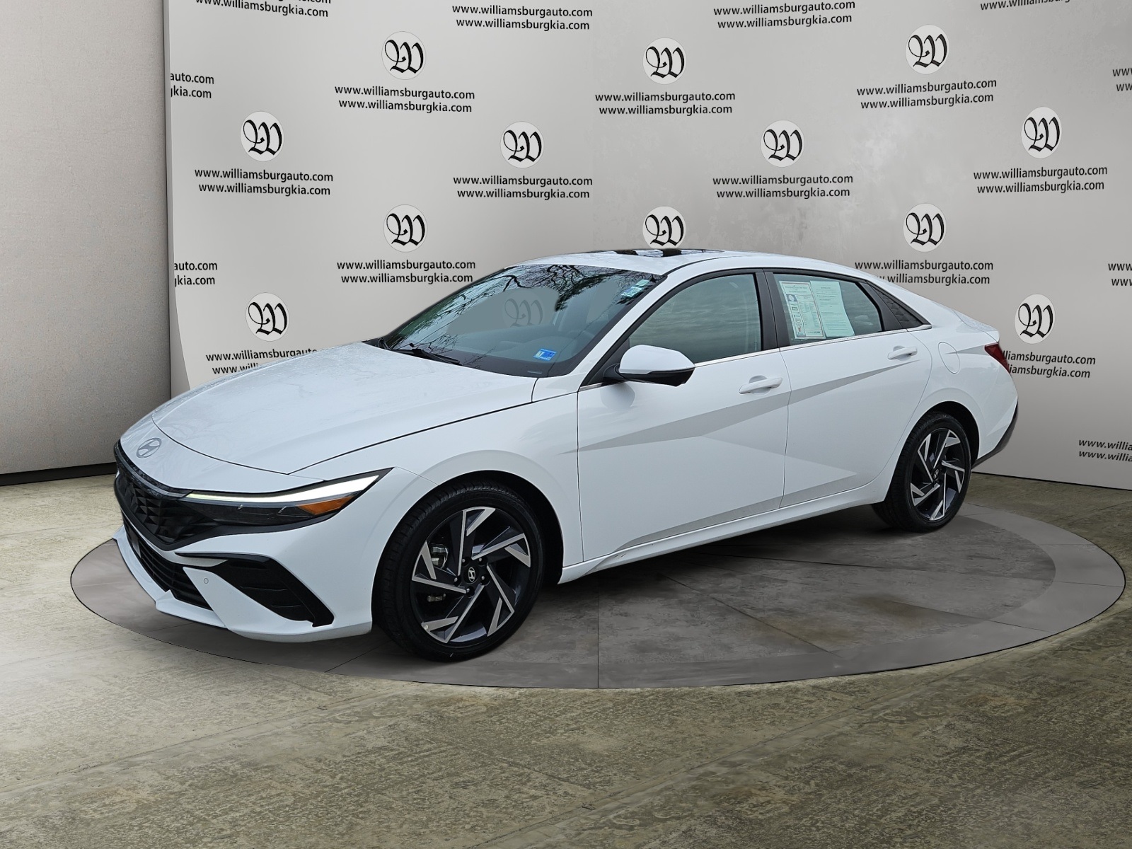 2024 Hyundai Elantra Limited