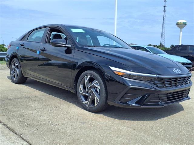 2025 Hyundai Elantra Blue's photo
