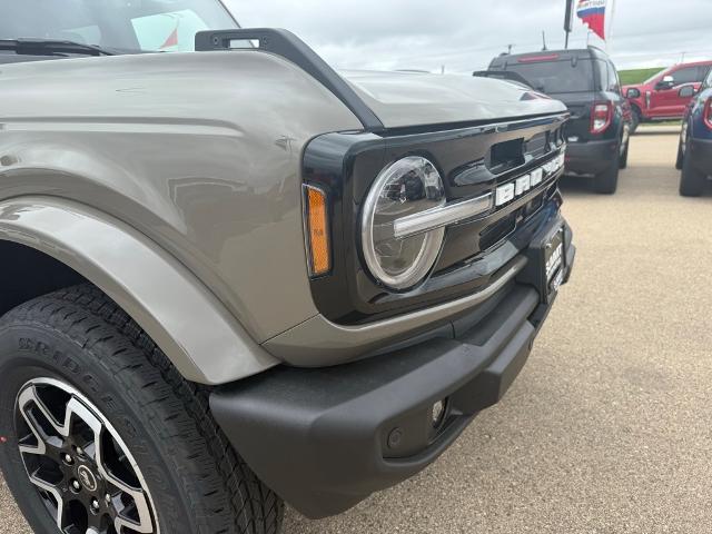 2025 Ford Bronco Outer Banks photo 26