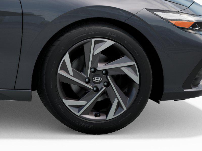2025 Hyundai Elantra SEL Sport photo 8