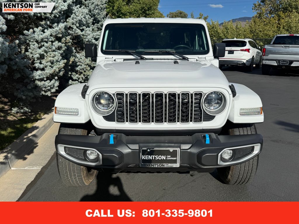 2024 Jeep Wrangler Sahara 4xe photo 2
