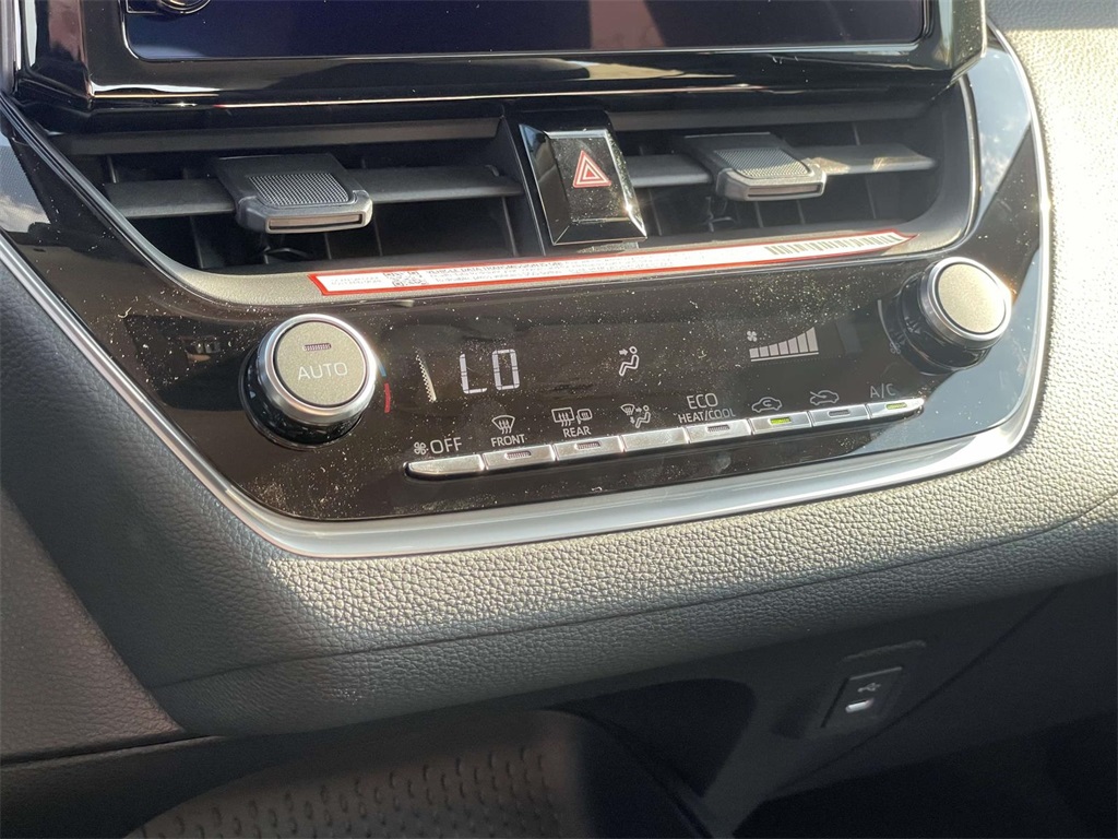 2026 Toyota Corolla LE photo 21