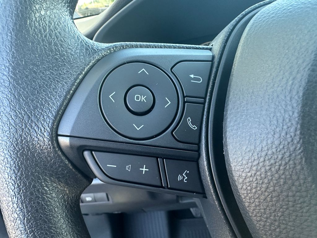 2025 Toyota RAV4 LE photo 18