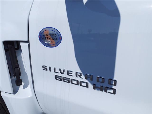 2024 Chevrolet Silverado 5500HD Work Truck photo 3