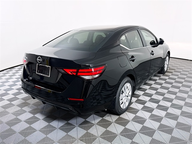 2025 Nissan Sentra S photo 18
