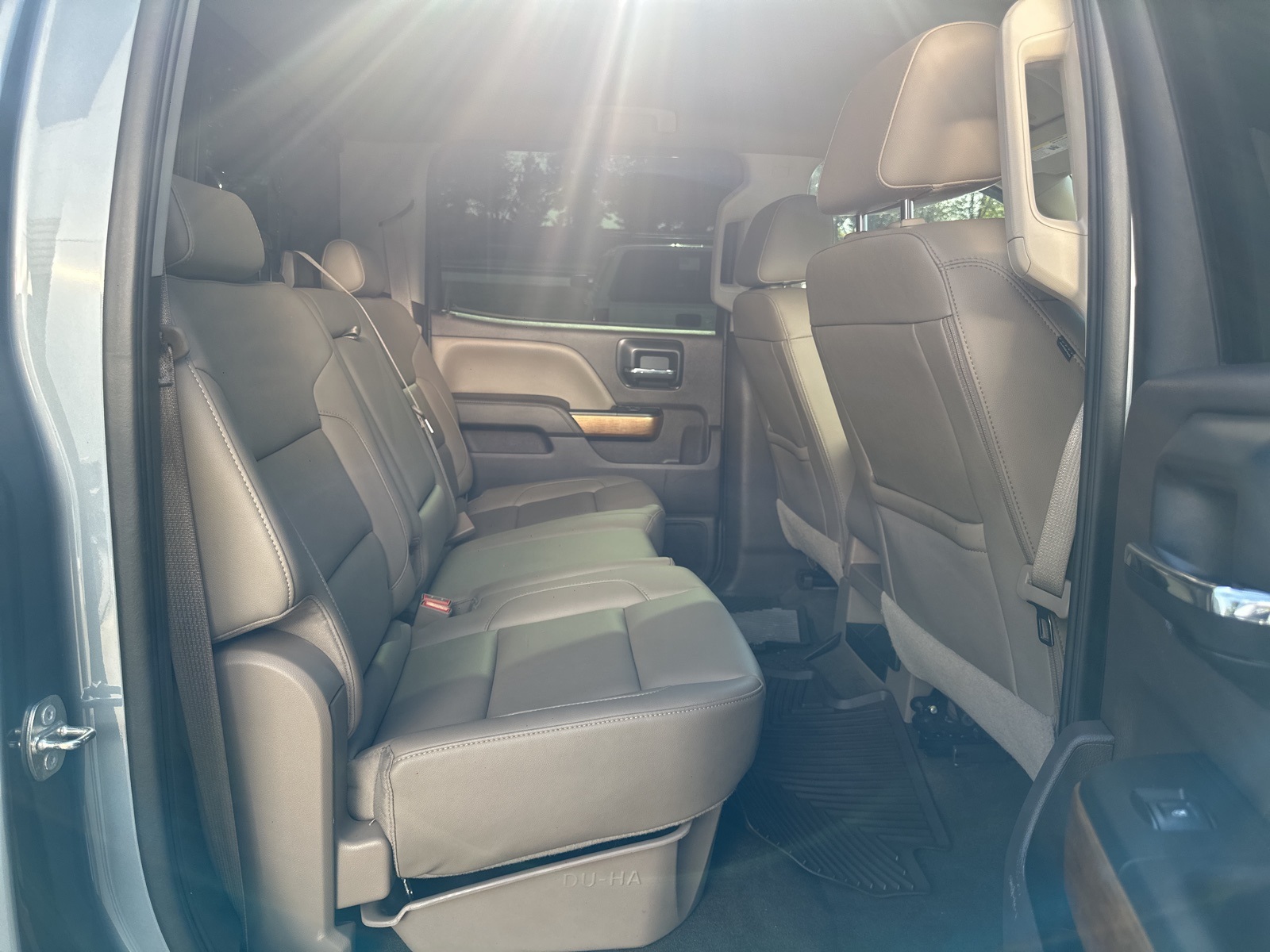 2016 Chevrolet Silverado 1500 LTZ photo 26