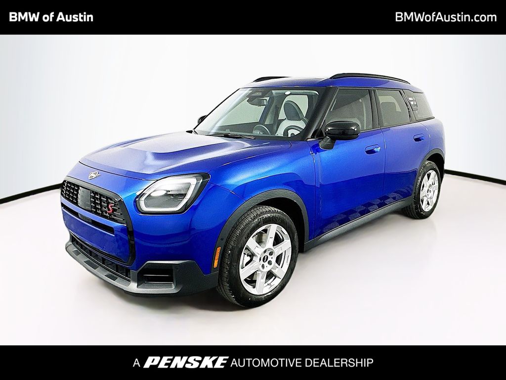 2025 MINI Countryman S's photo