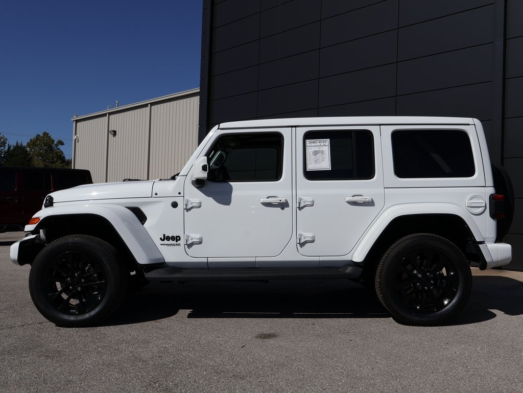2021 Jeep Wrangler Unlimited Sahara High Altitude photo 2