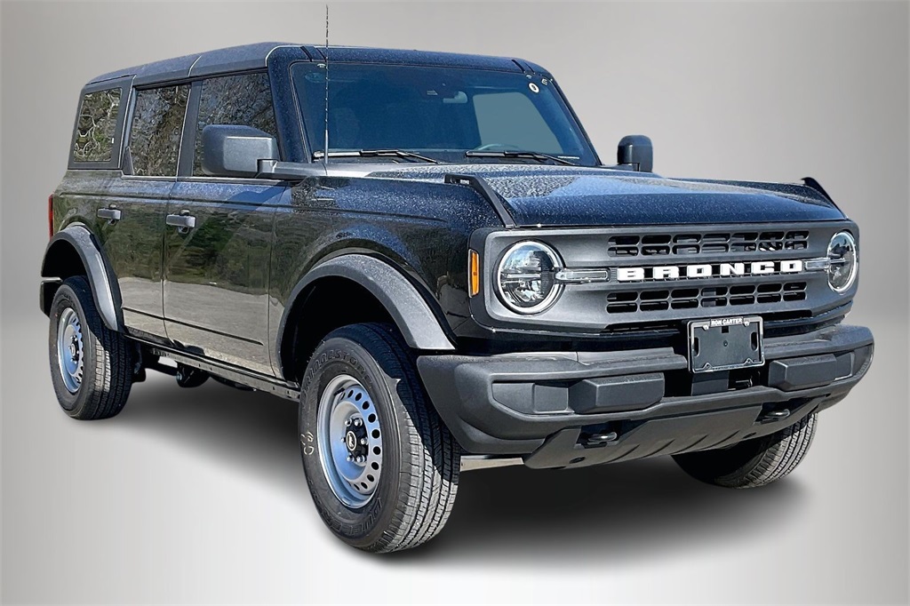 2025 Ford Bronco 4-Door Base's photo