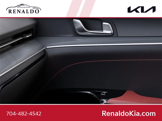 2025 Kia K5 GT-Line photo 21