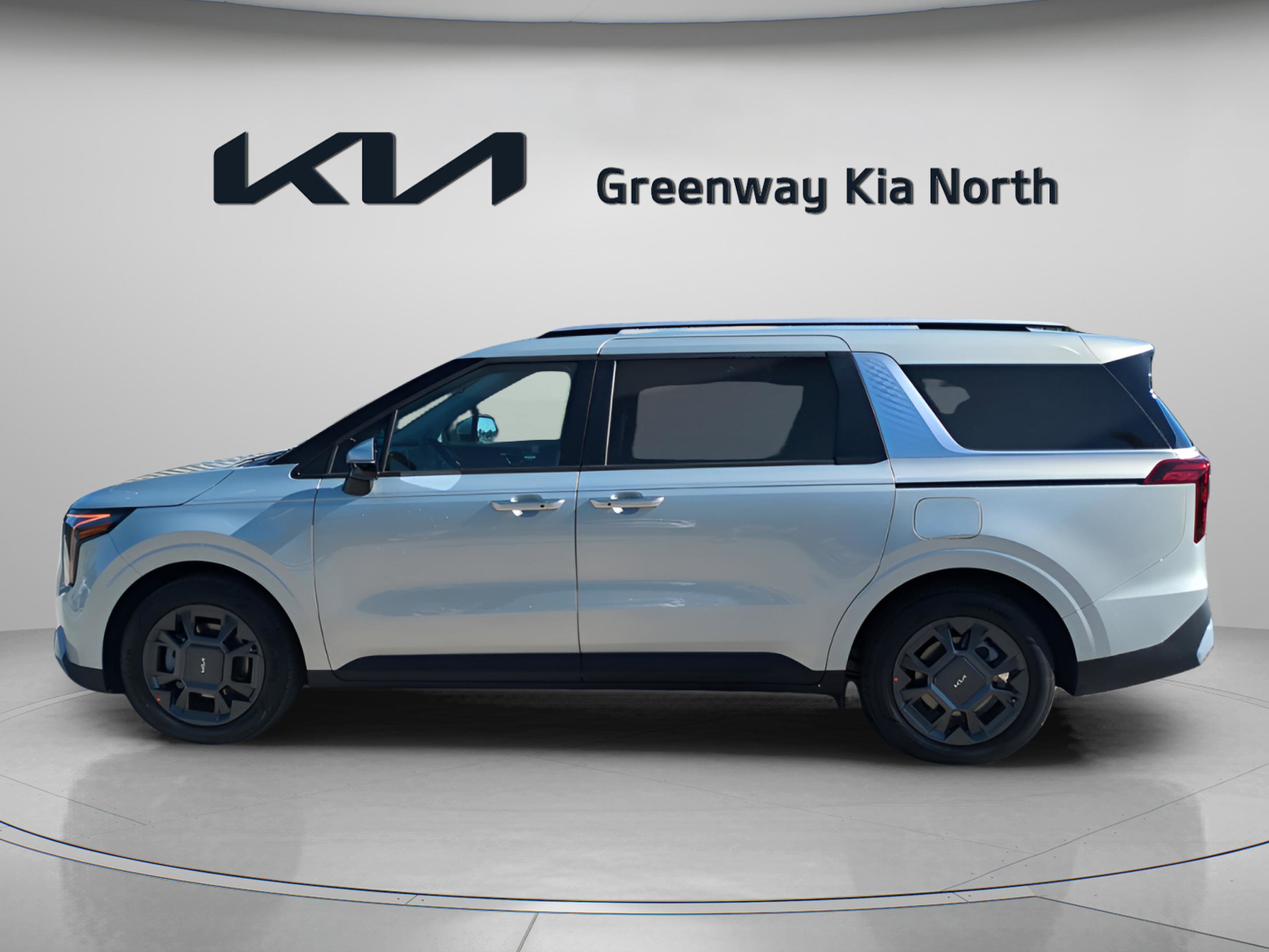 2026 Kia Carnival EX photo 3