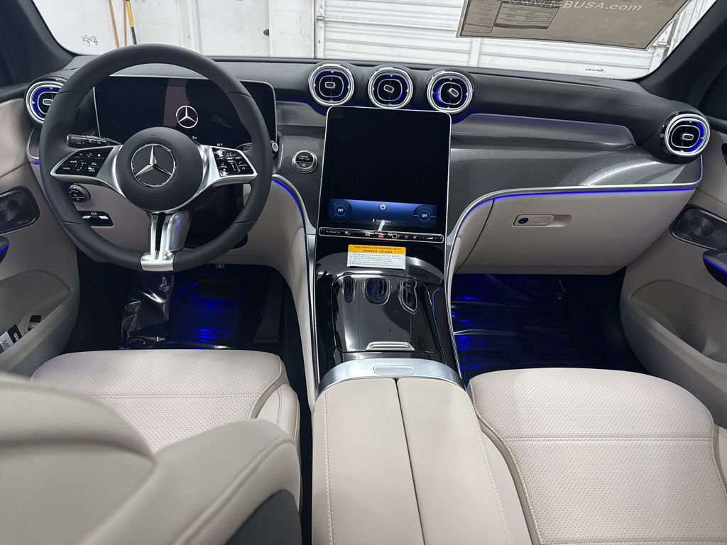 2026 Mercedes Benz GLC 300 photo 16