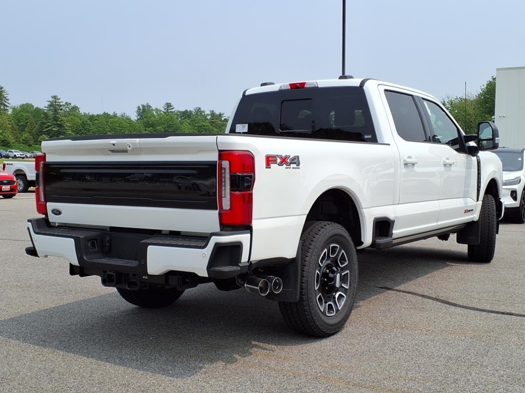 2025 Ford F-350 photo 3