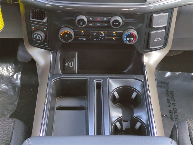2025 Ford F-150 STX photo 17