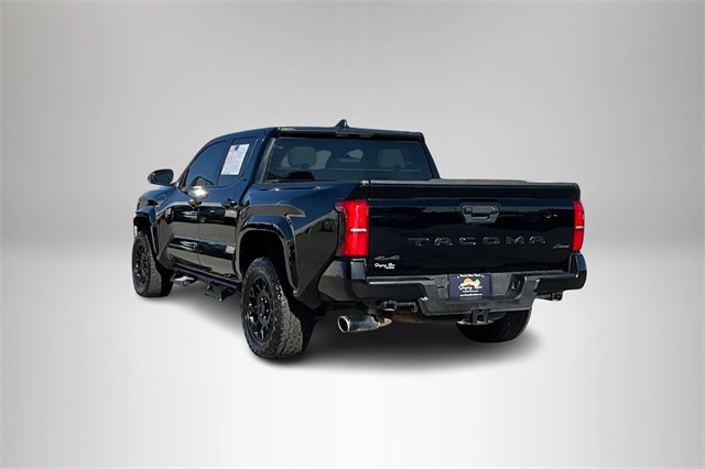 2025 Toyota Tacoma SR5 photo 4