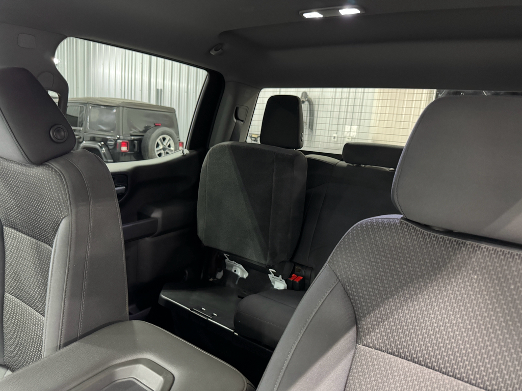 2019 Chevrolet Silverado 1500 Custom Trail Boss photo 4