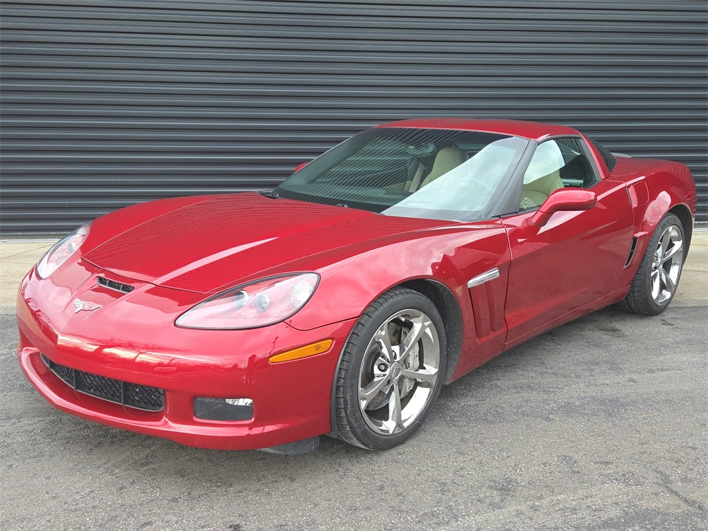 2010 Chevrolet Corvette Grand Sport's photo