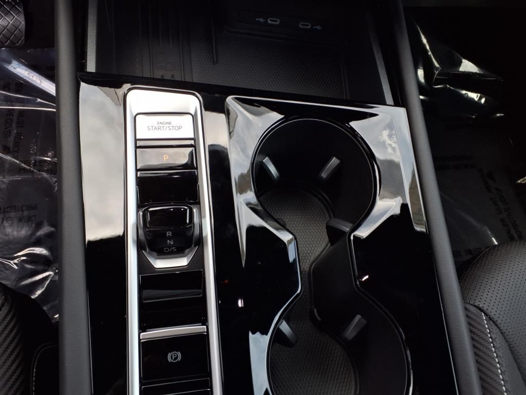 2025 Volkswagen Atlas Cross Sport SE Technology photo 5