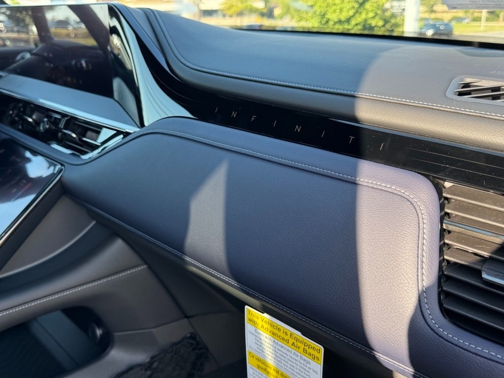 2026 Infiniti QX80 Sensory photo 28