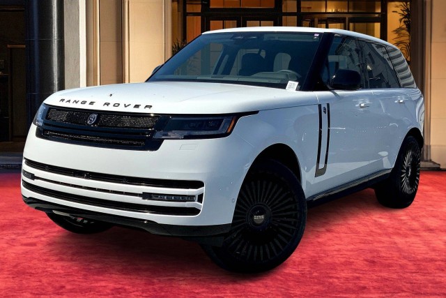 New 2025 Land Rover Range Rover SE SUV in Los Angeles #SA299146