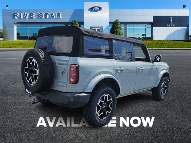 2022 Ford Bronco Outer Banks photo 7