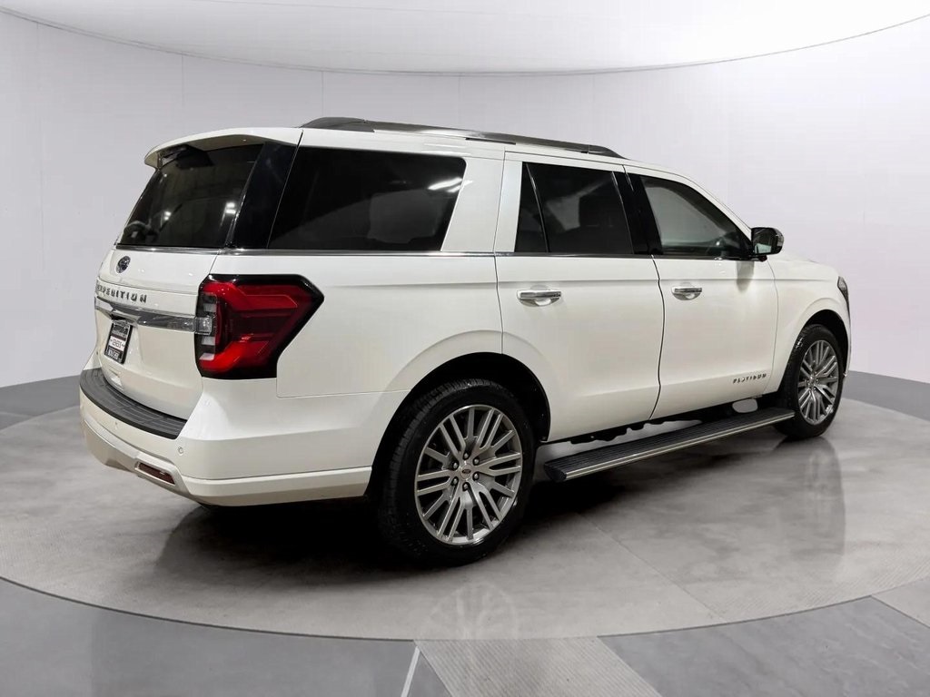 2022 Ford Expedition Platinum photo 3