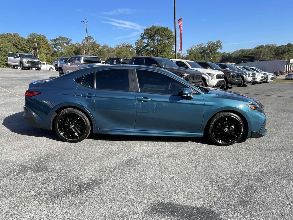 2026 Toyota Camry SE photo 2