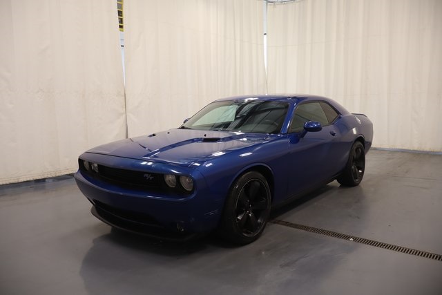 2012 Dodge Challenger R/T photo 4