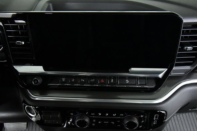 2026 Chevrolet Silverado 2500HD High Country photo 3