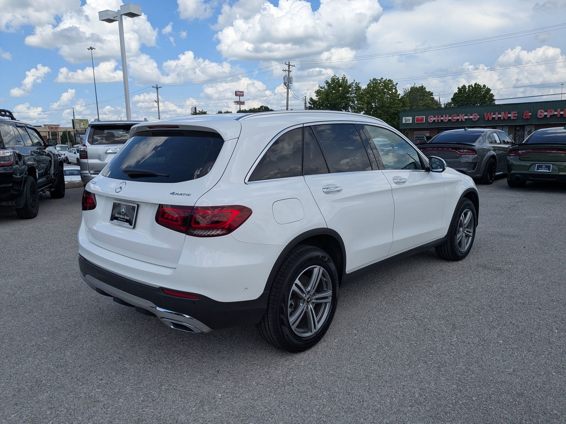 2022 Mercedes Benz GLC 300 4MATIC photo 4