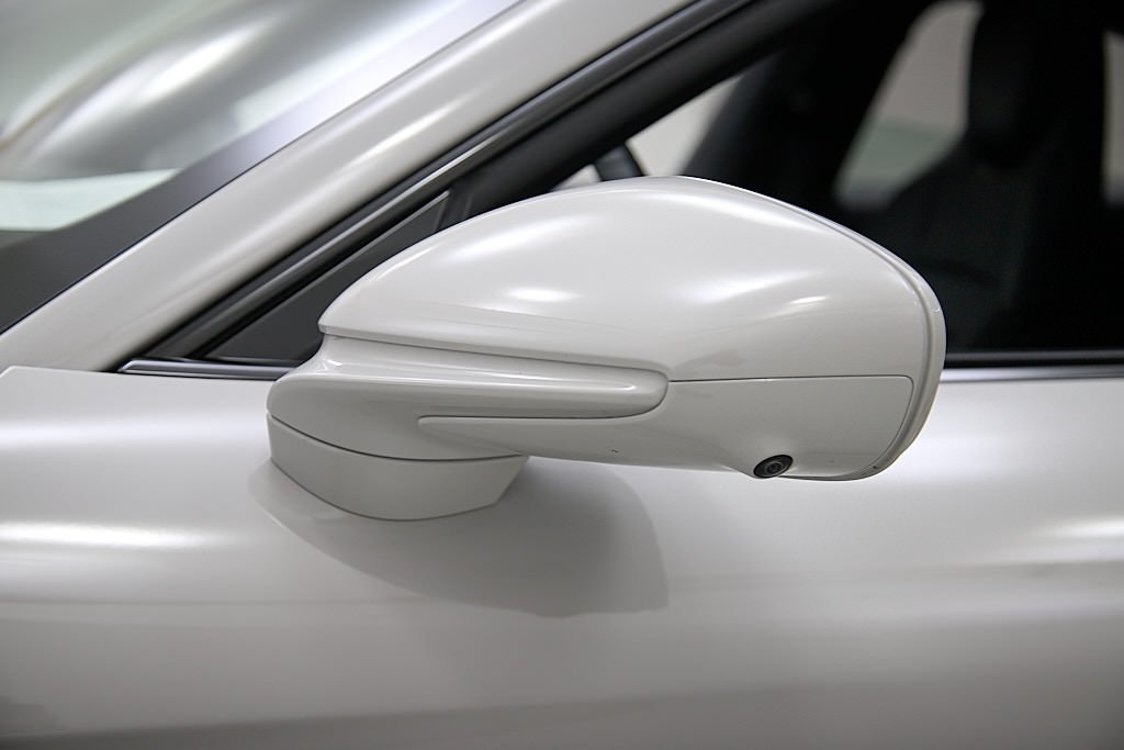 2022 PORSCHE TAYCAN - Image 22