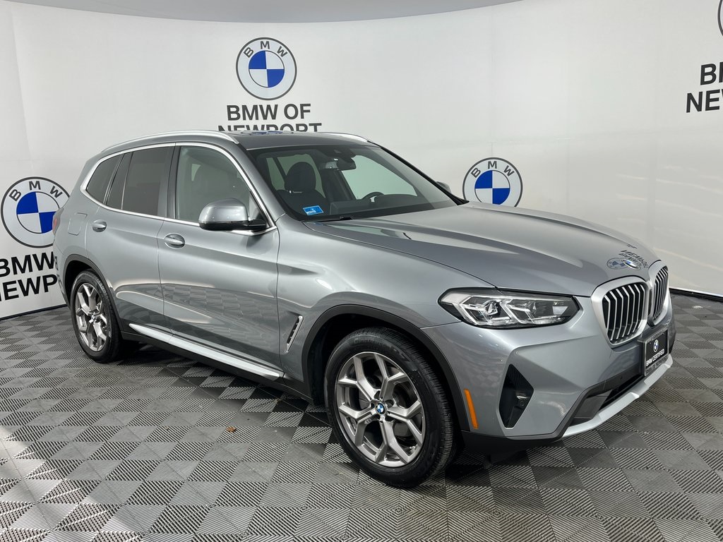 2023 BMW X3 30i's photo