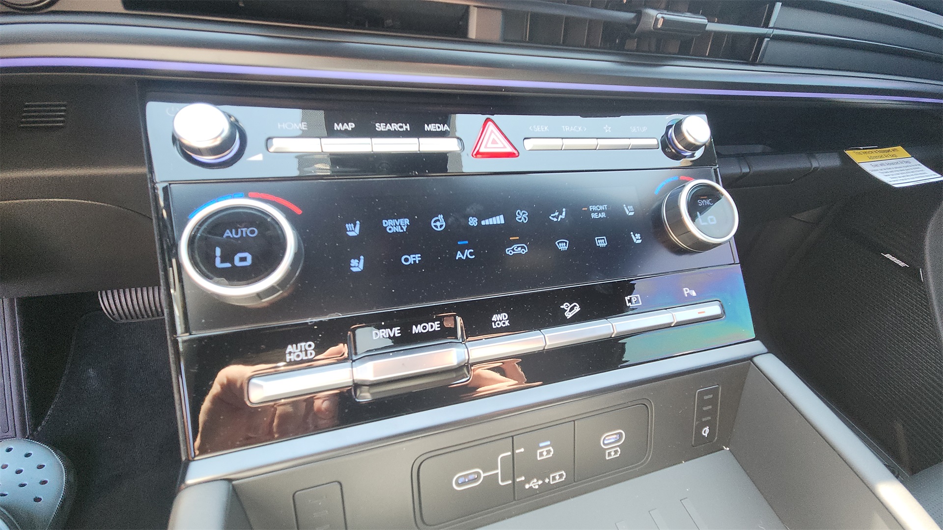 2026 Hyundai Santa Fe Calligraphy photo 18